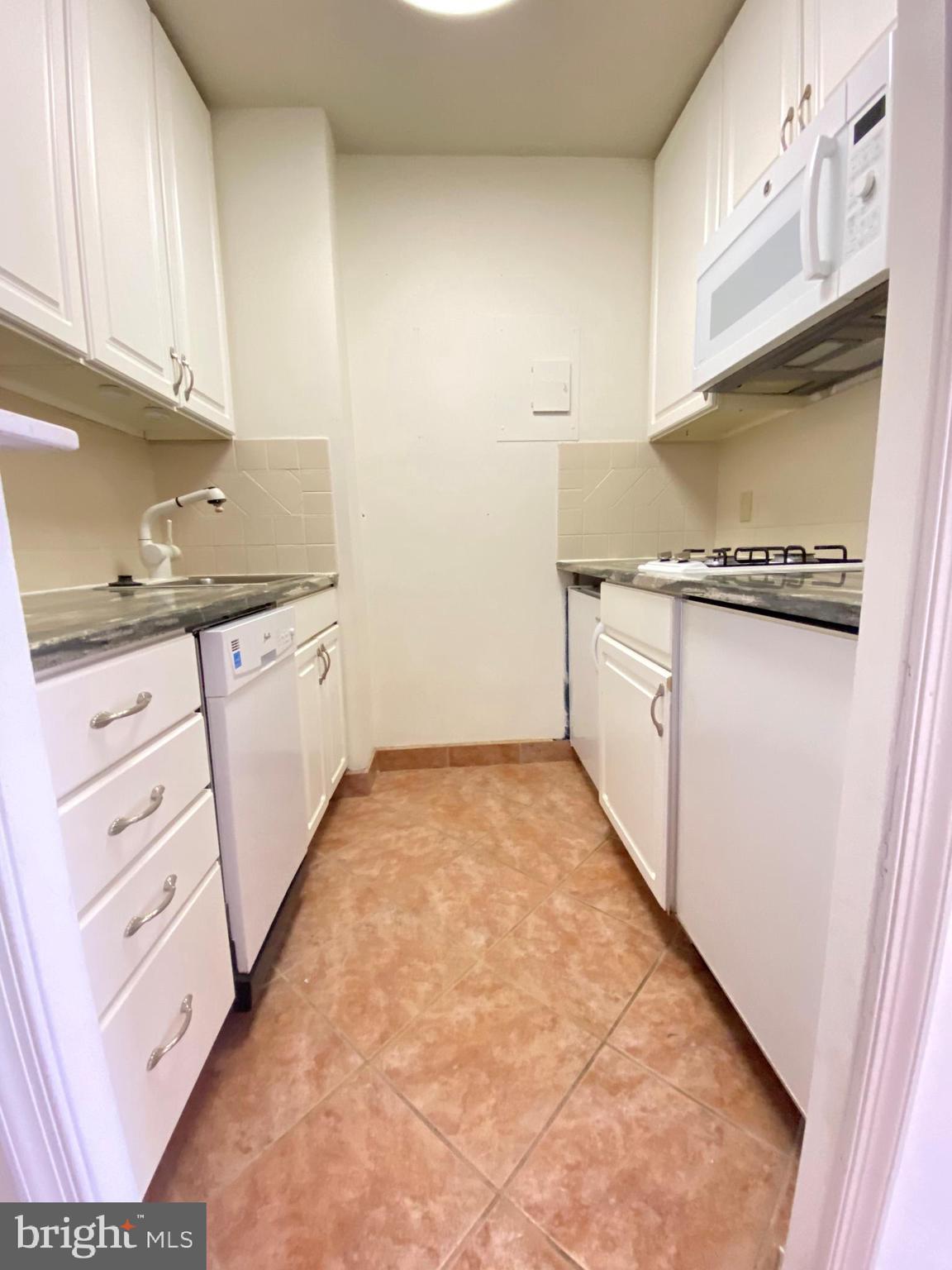 SOCIETY HILL - Residential Lease