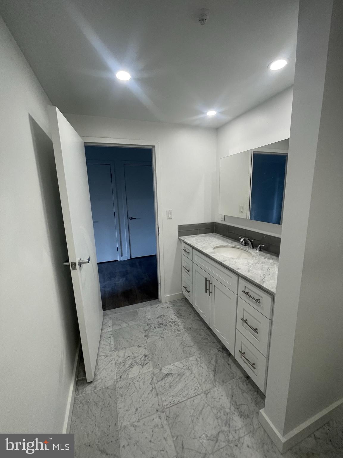 RITTENHOUSE SQUARE - Residential Lease