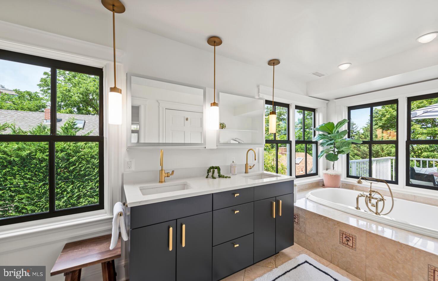 CHERRYDALE - Residential