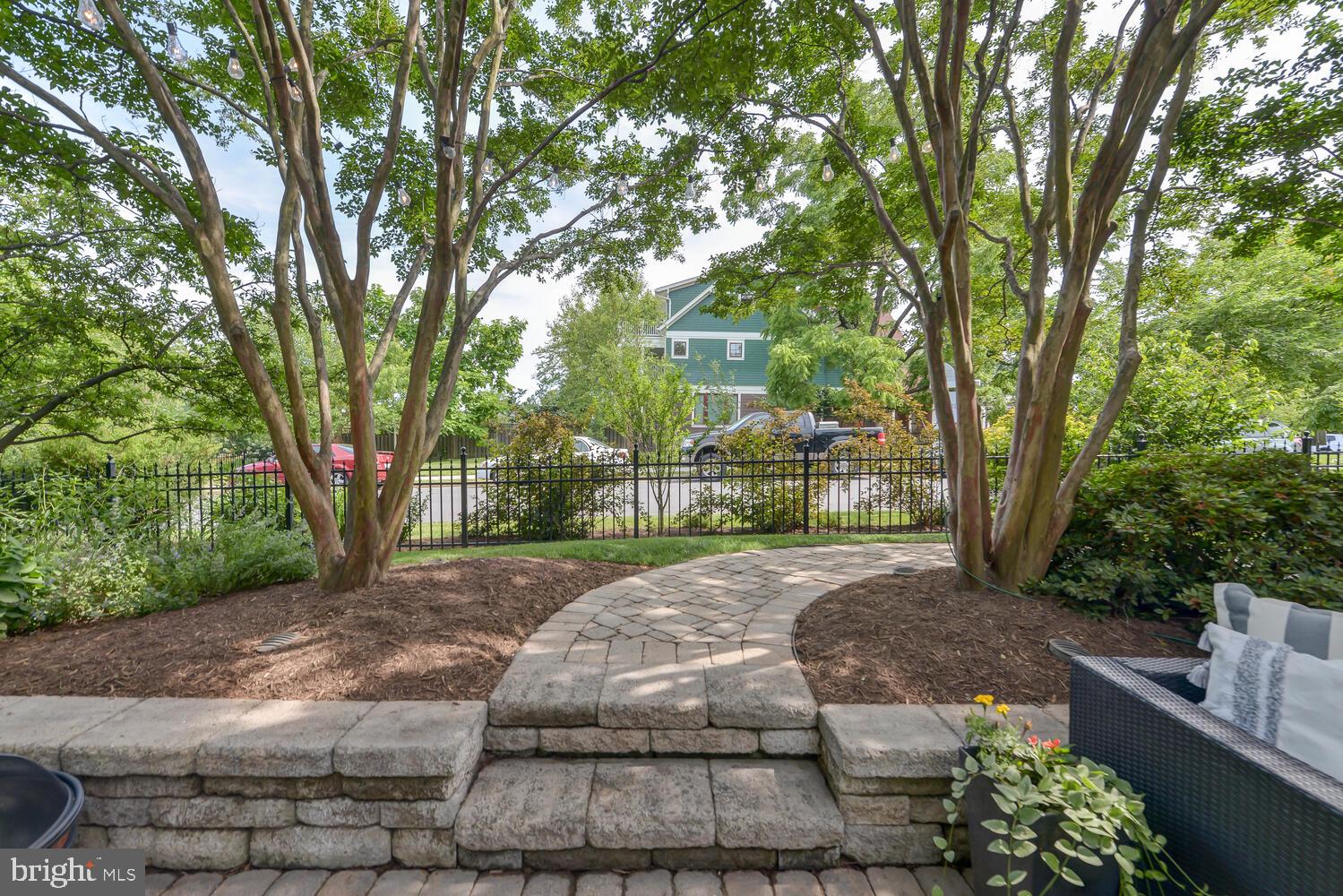 CHERRYDALE - Residential