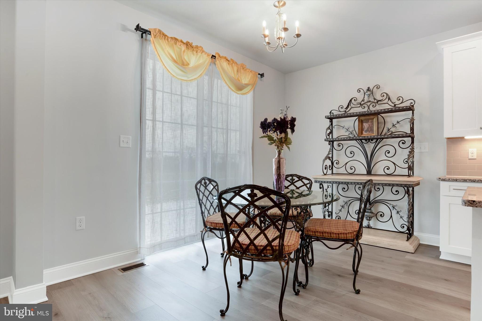 TATTERSALL - Residential