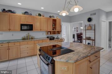 FAIRWAY ESTATES - Residential