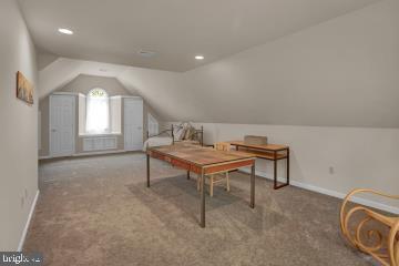 FAIRWAY ESTATES - Residential