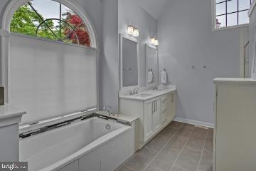 FAIRWAY ESTATES - Residential