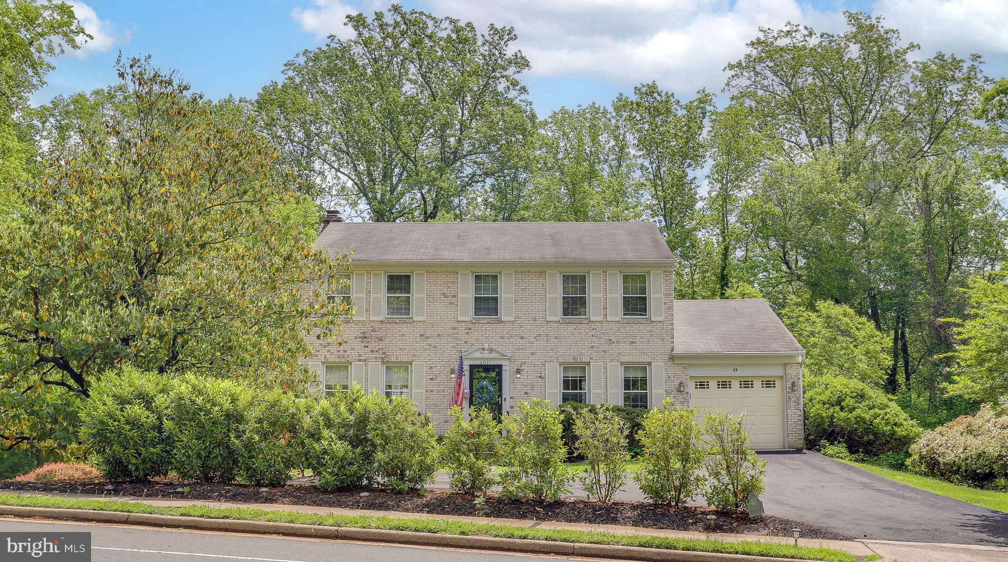 4011 HUMMER ROAD