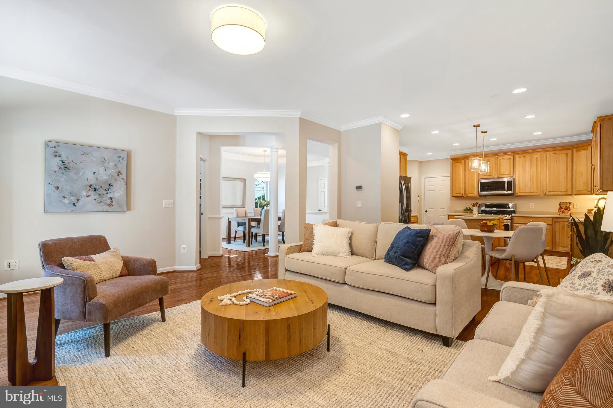 LORTON TOWN CNTR LANDBAY - Residential