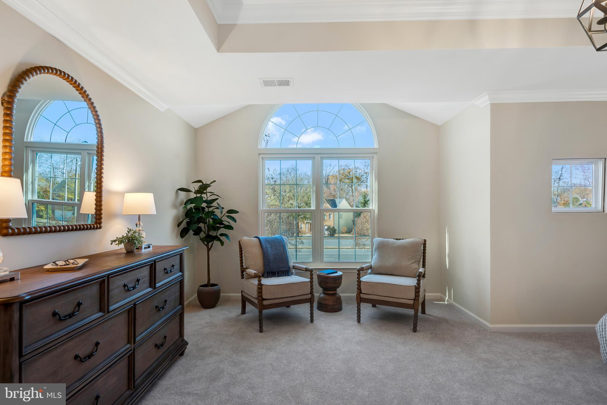 LORTON TOWN CNTR LANDBAY - Residential