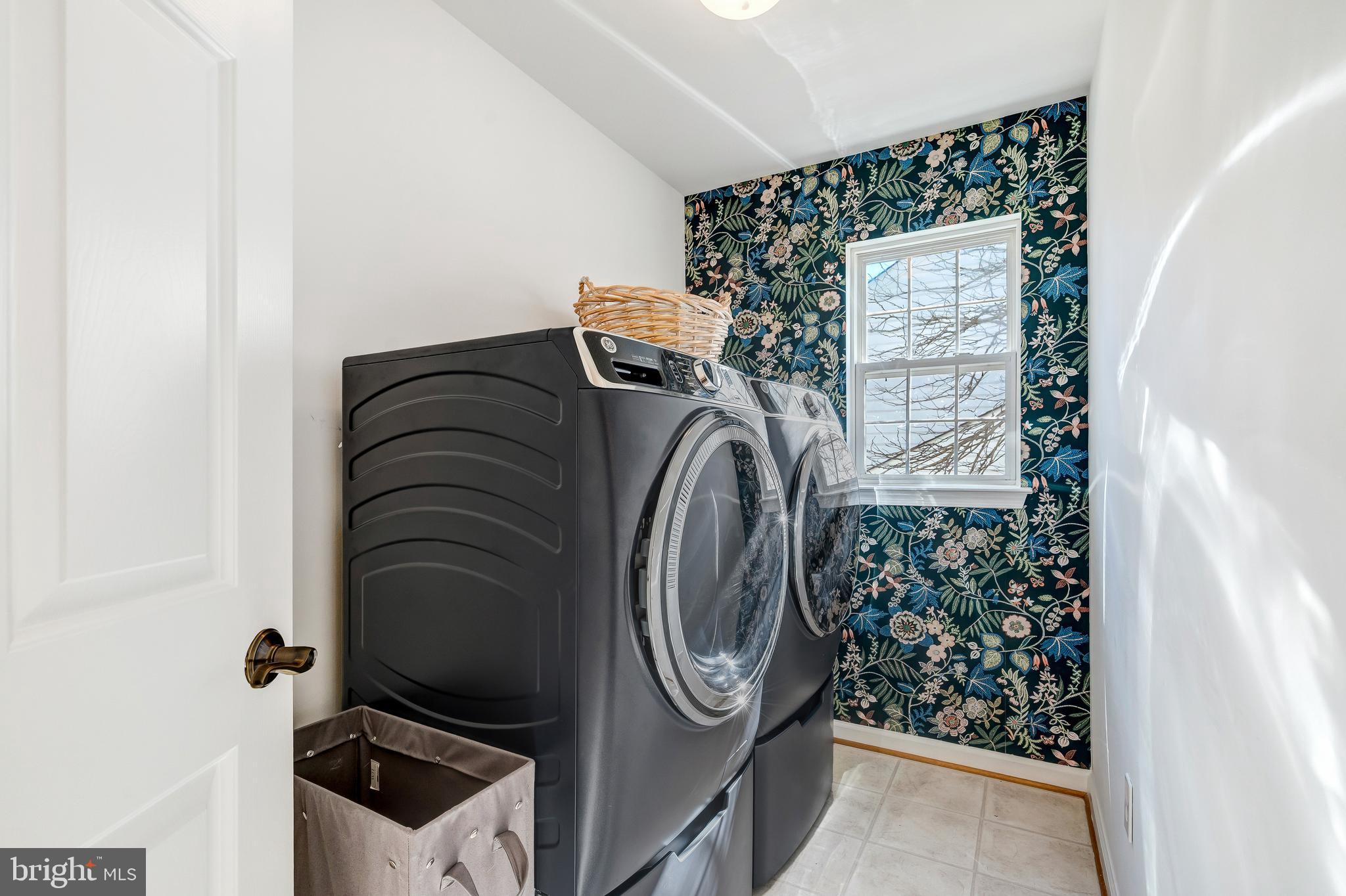 LORTON TOWN CNTR LANDBAY - Residential