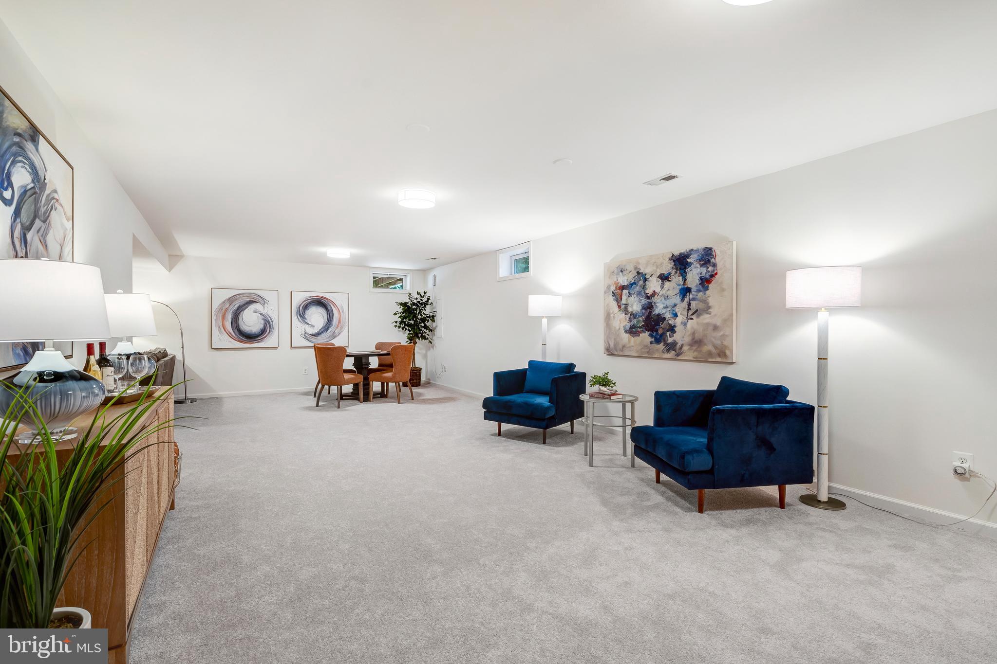 LORTON TOWN CNTR LANDBAY - Residential