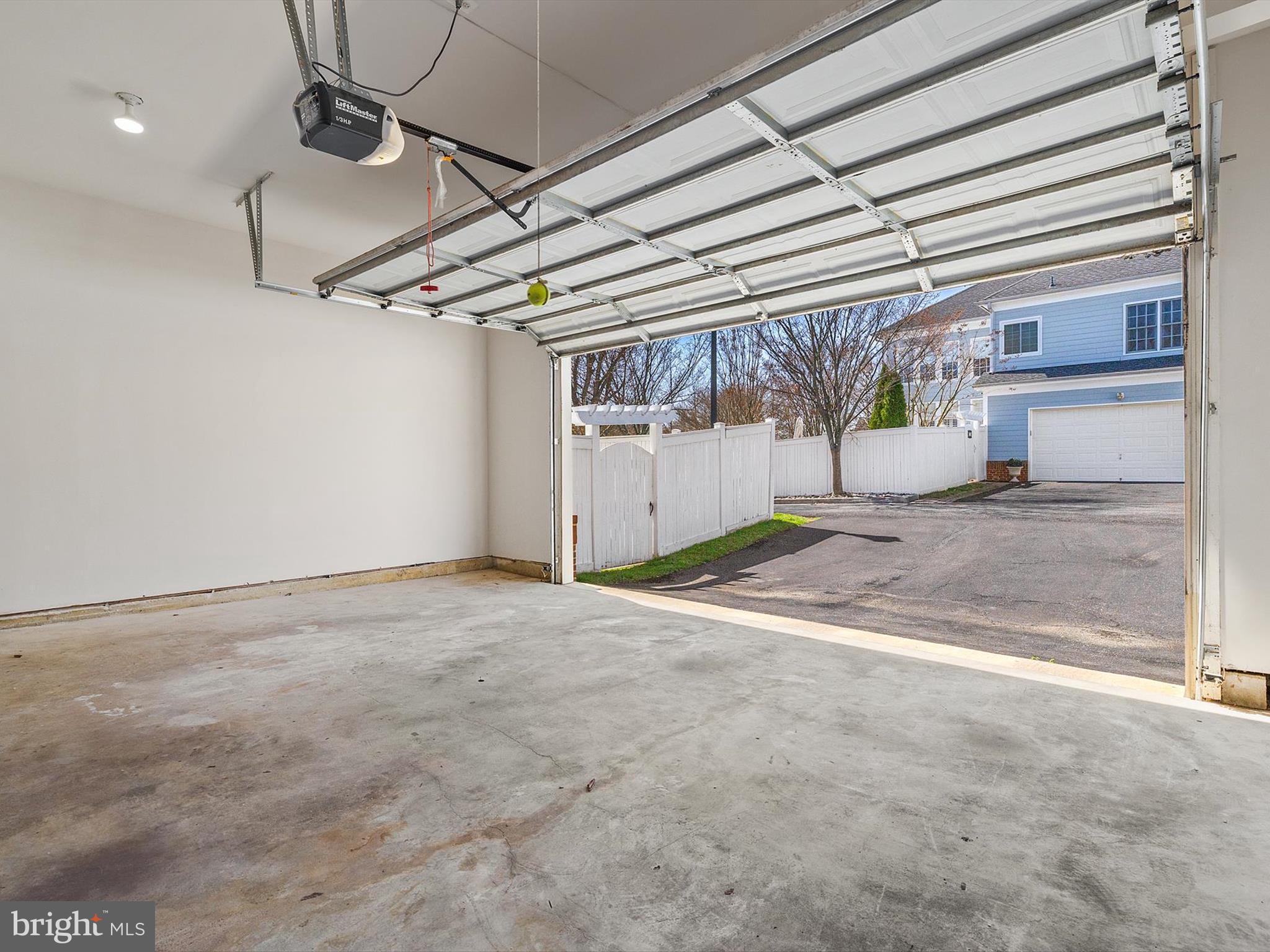 KINGSPORT - Residential