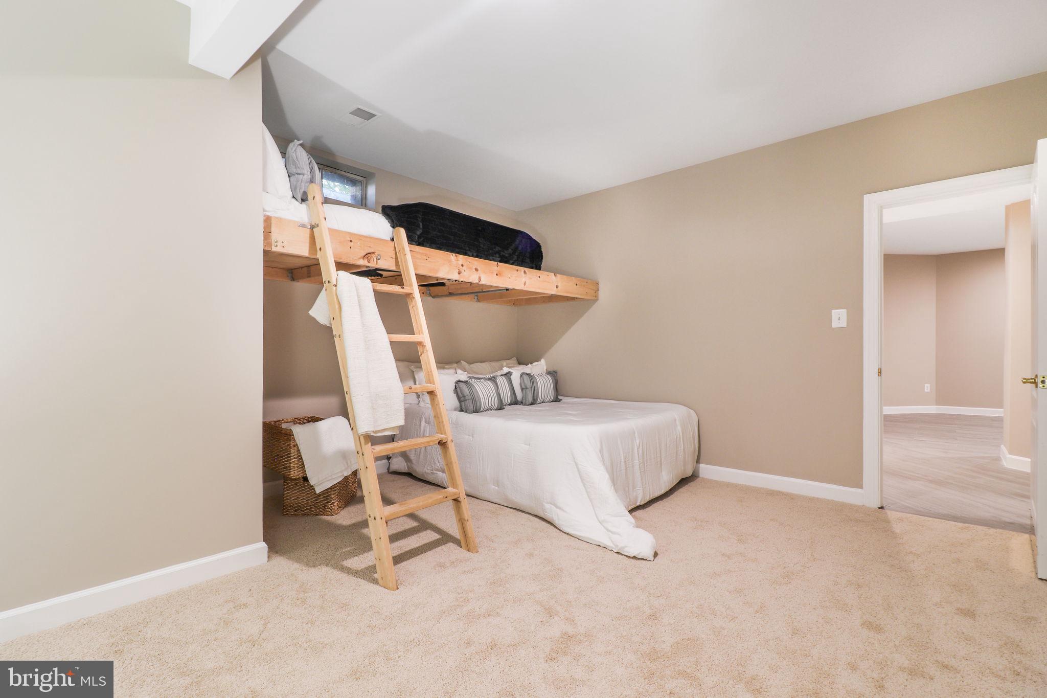 KINGSPORT - Residential