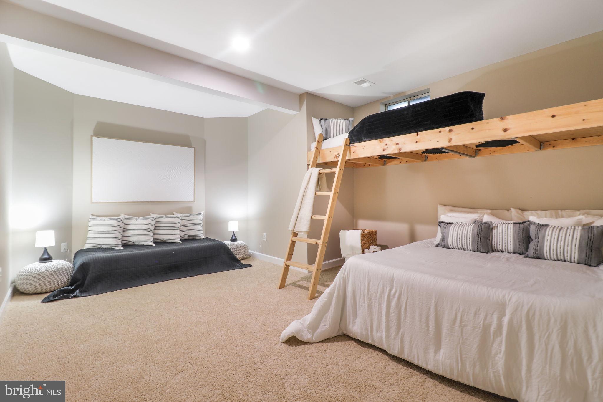 KINGSPORT - Residential