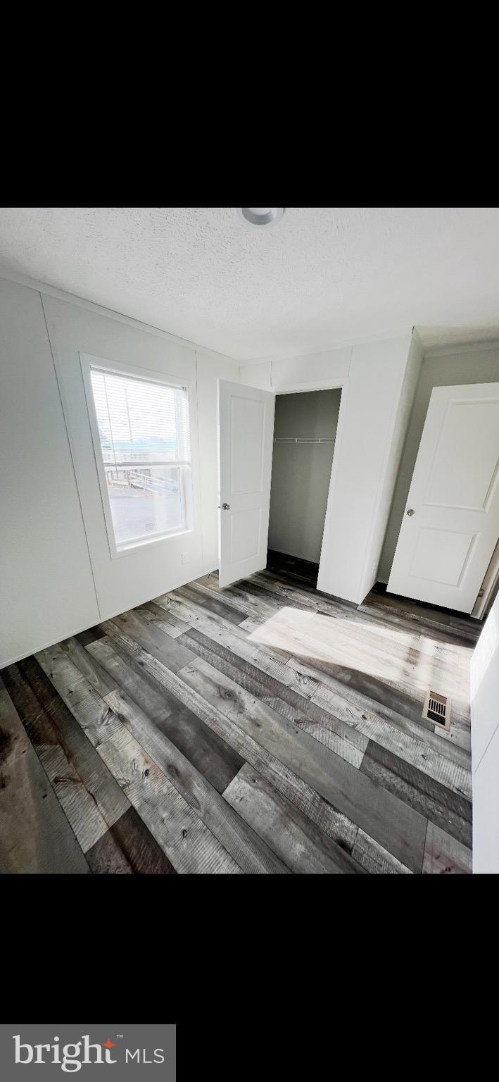 MCCONNELLSBURG - Residential