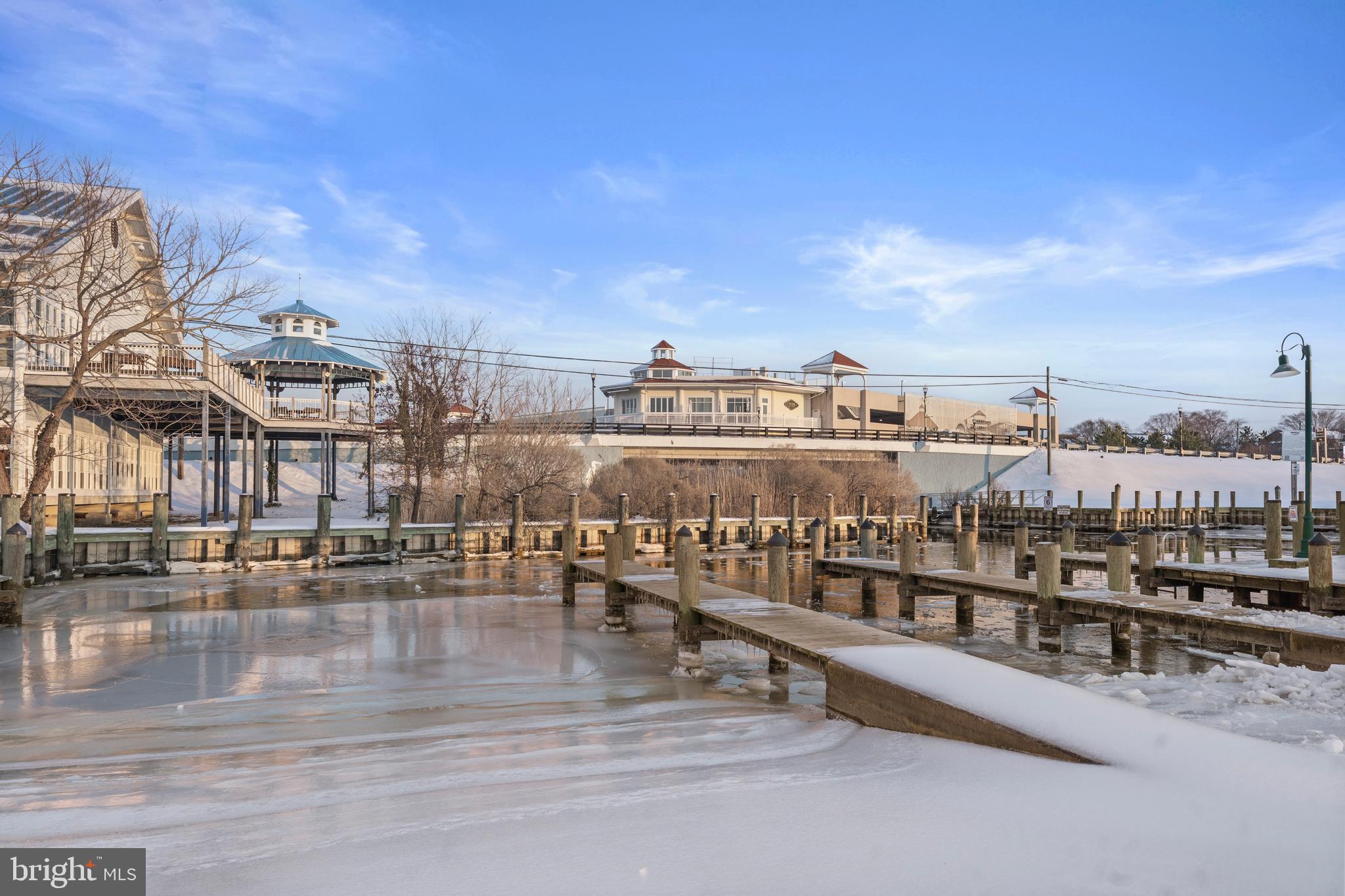 BURNT OAKS - Residential