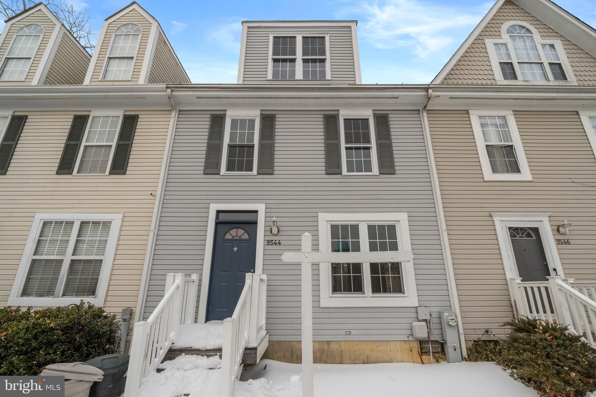 BURNT OAKS - Residential