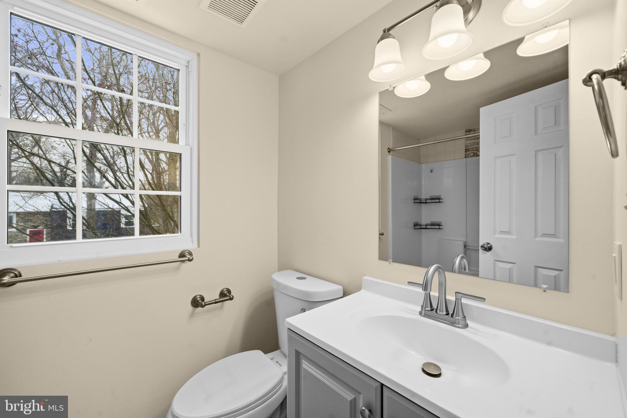 BURNT OAKS - Residential