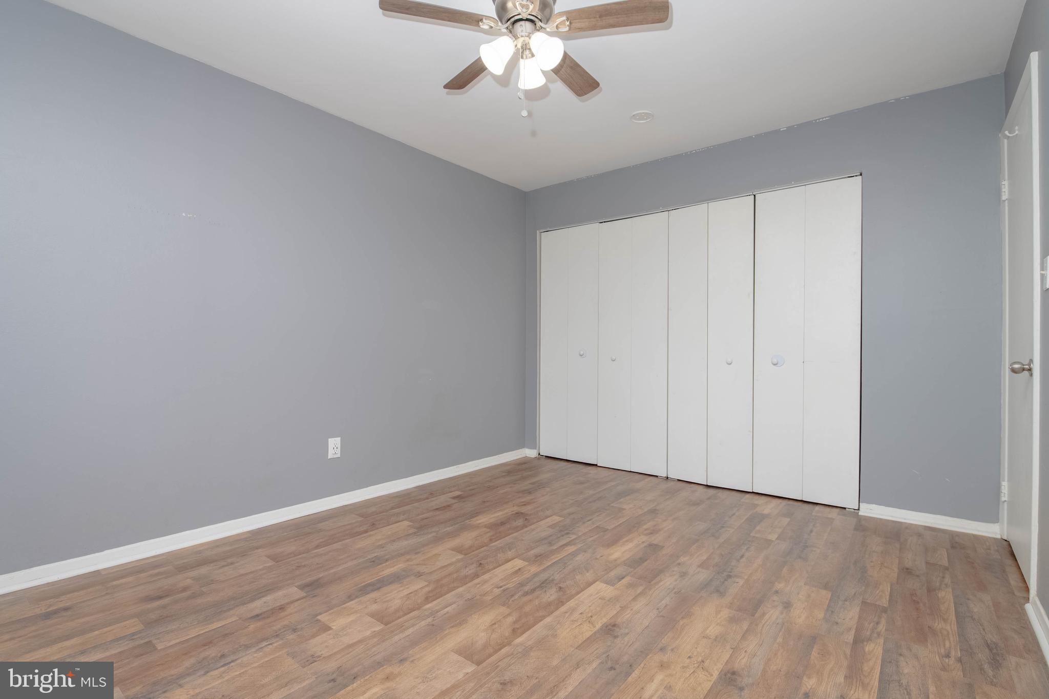 MEDFIELD - Residential