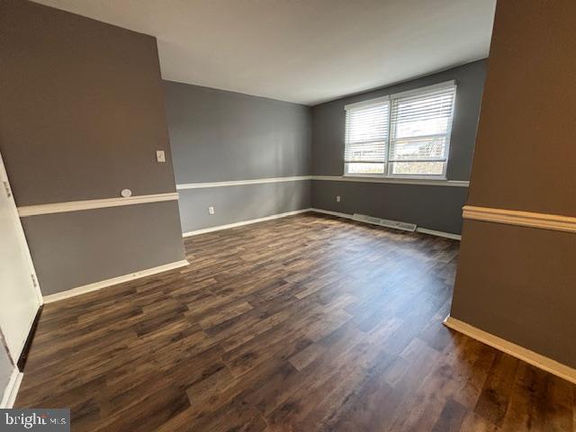 MEDFIELD - Residential