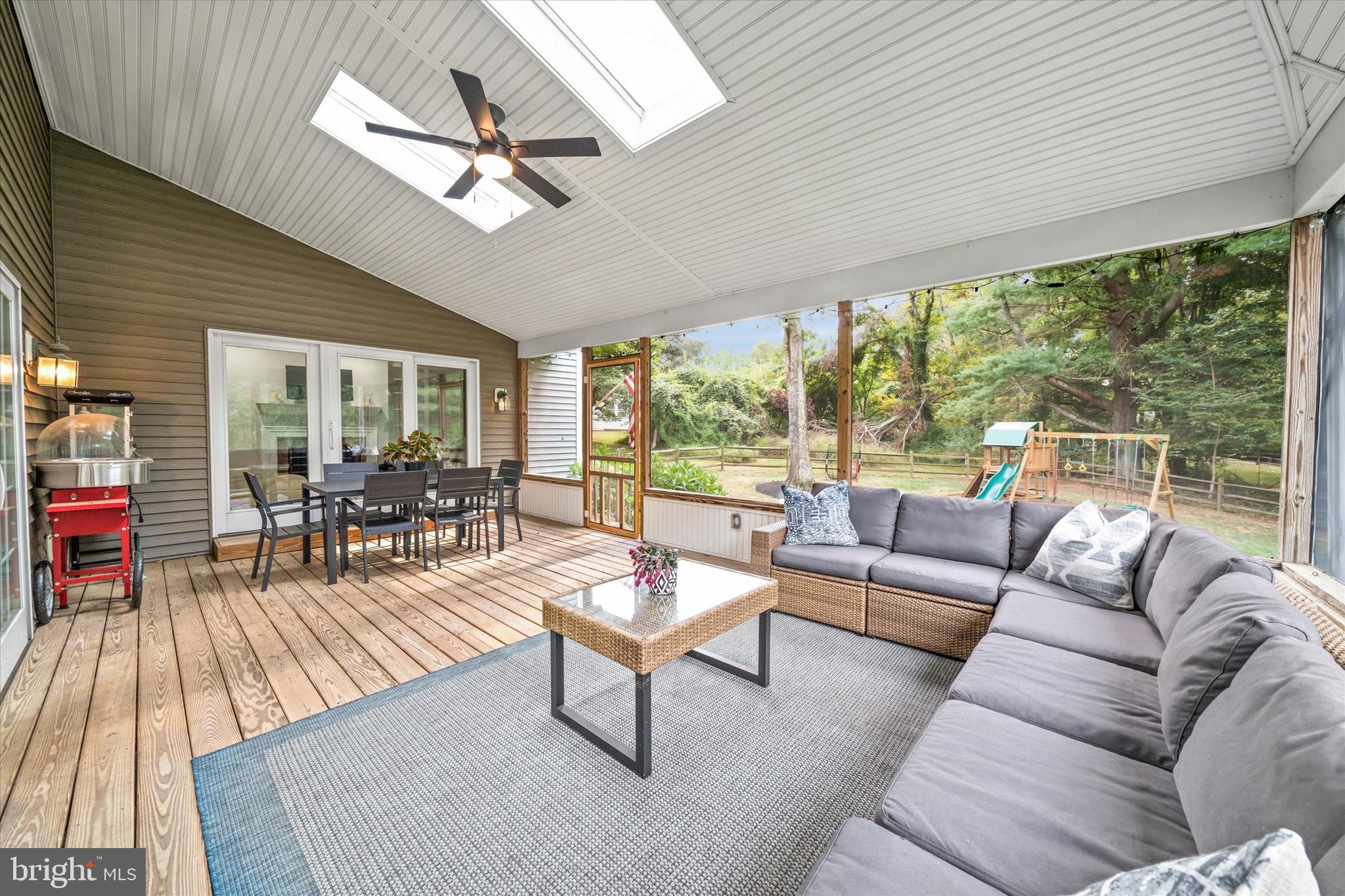 RADLEY RUN - Residential