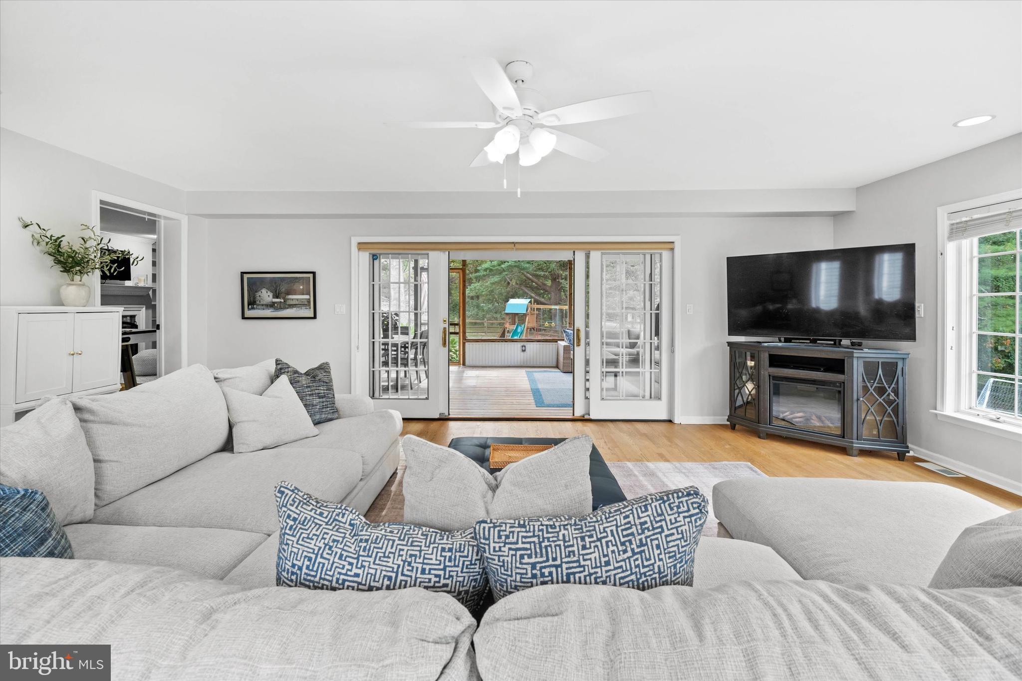 RADLEY RUN - Residential