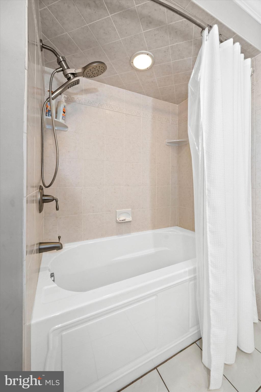 RADLEY RUN - Residential