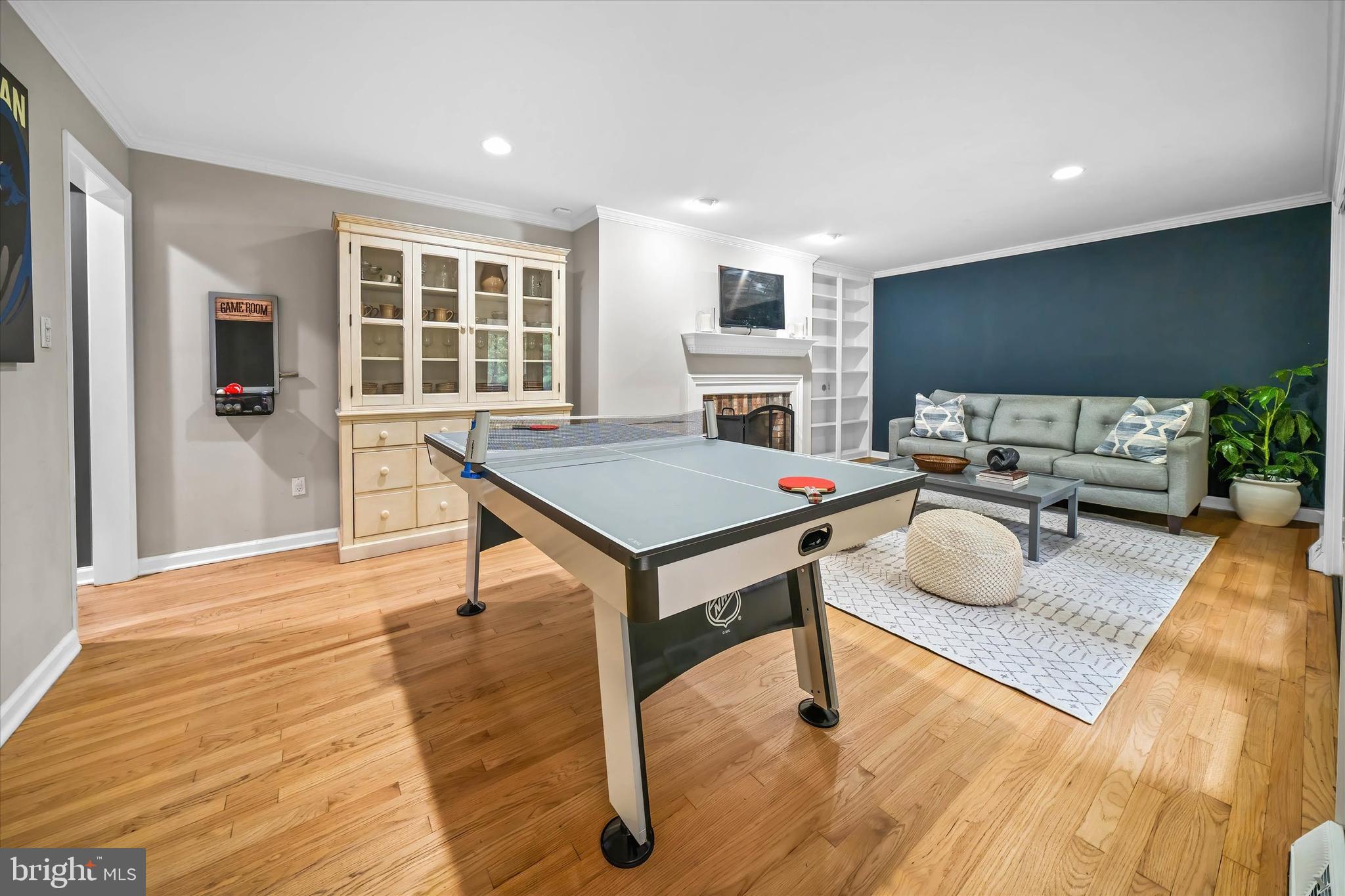 RADLEY RUN - Residential