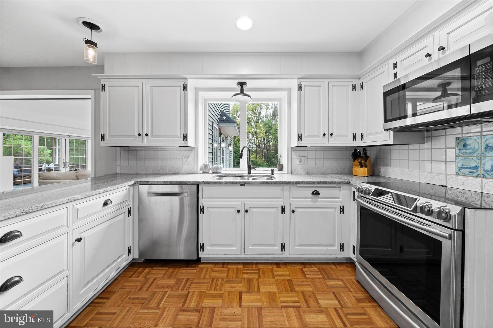 RADLEY RUN - Residential