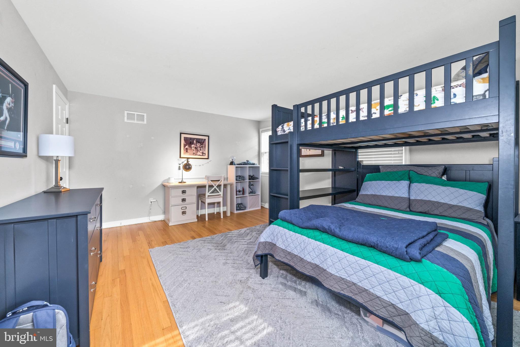 RADLEY RUN - Residential