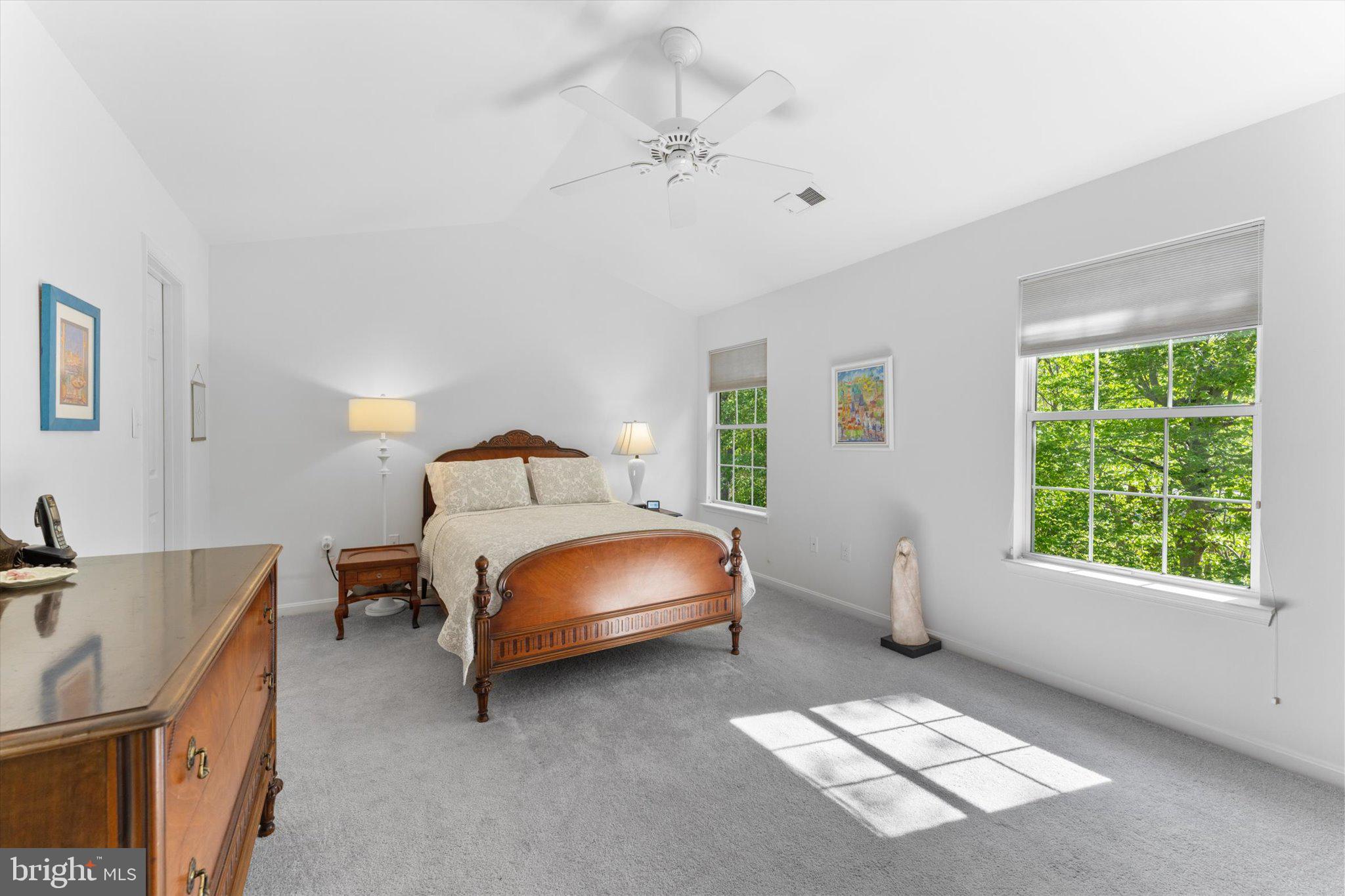 LOWES ISLAND/CASCADES - Residential