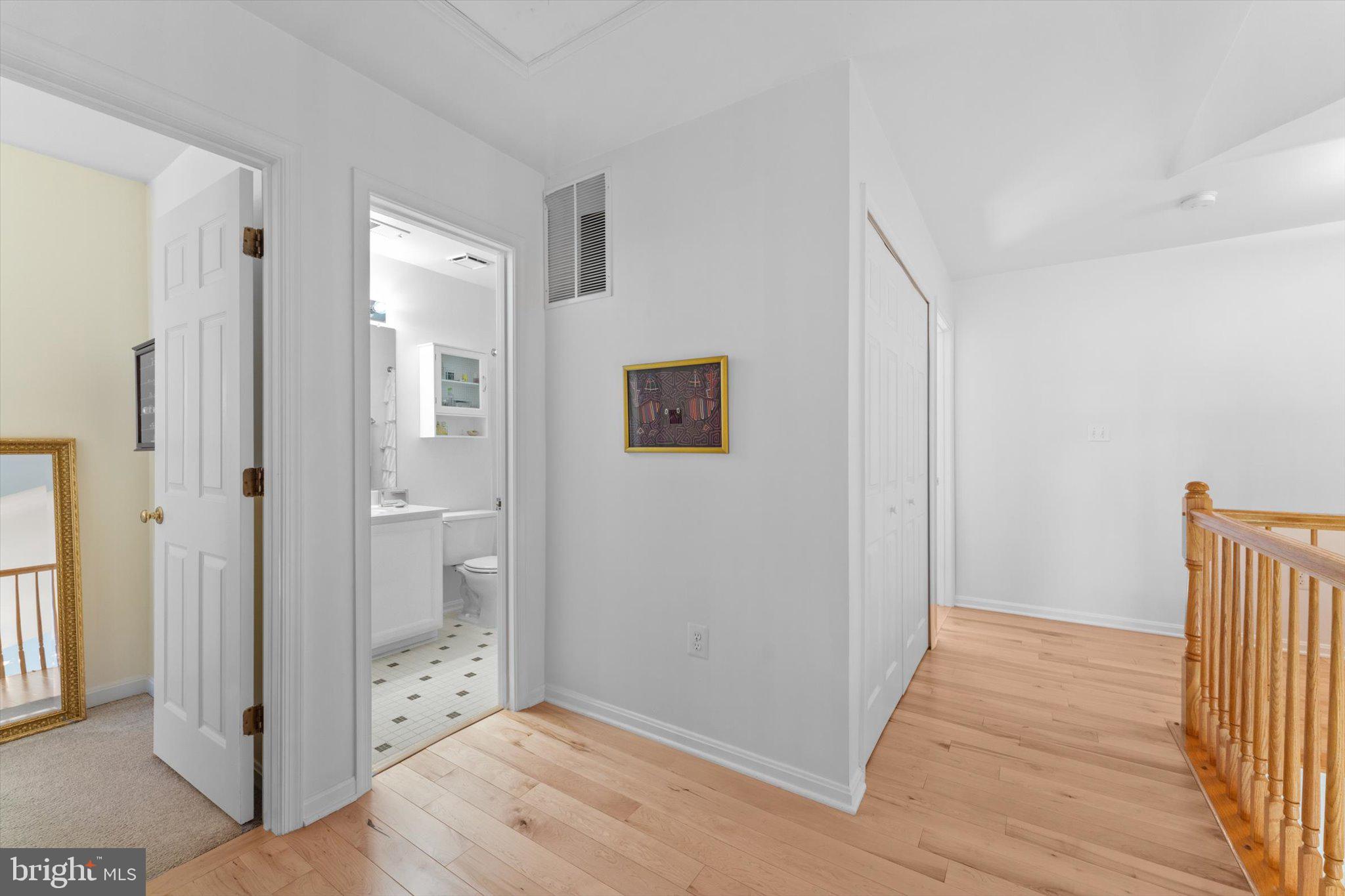 LOWES ISLAND/CASCADES - Residential