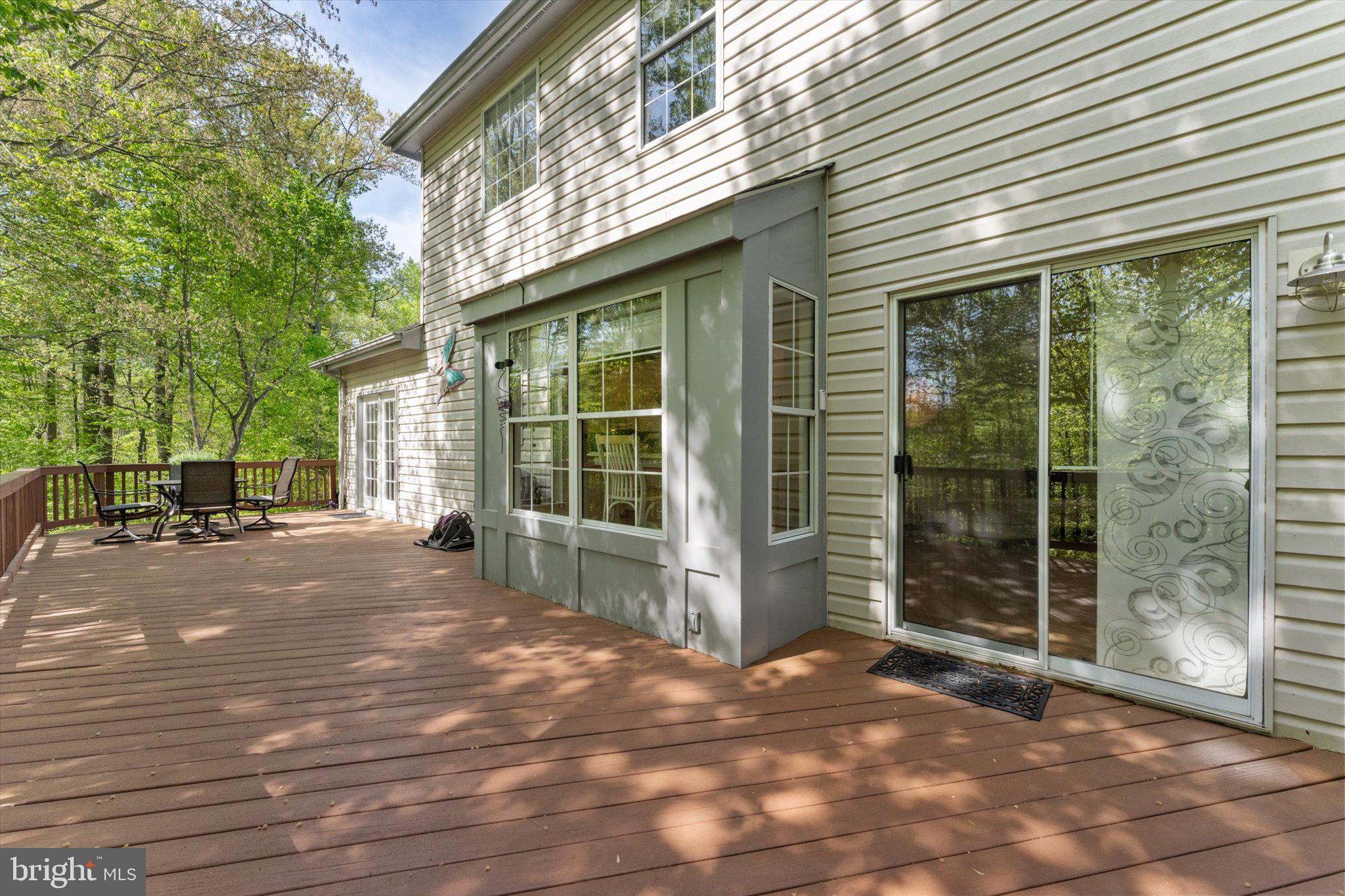 LOWES ISLAND/CASCADES - Residential