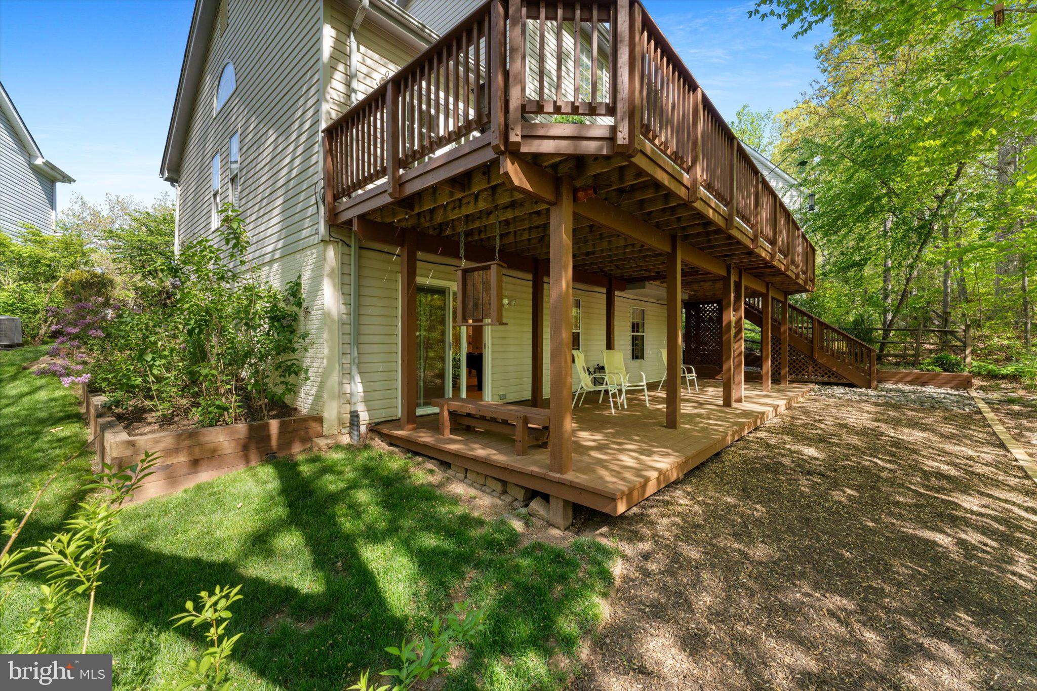 LOWES ISLAND/CASCADES - Residential