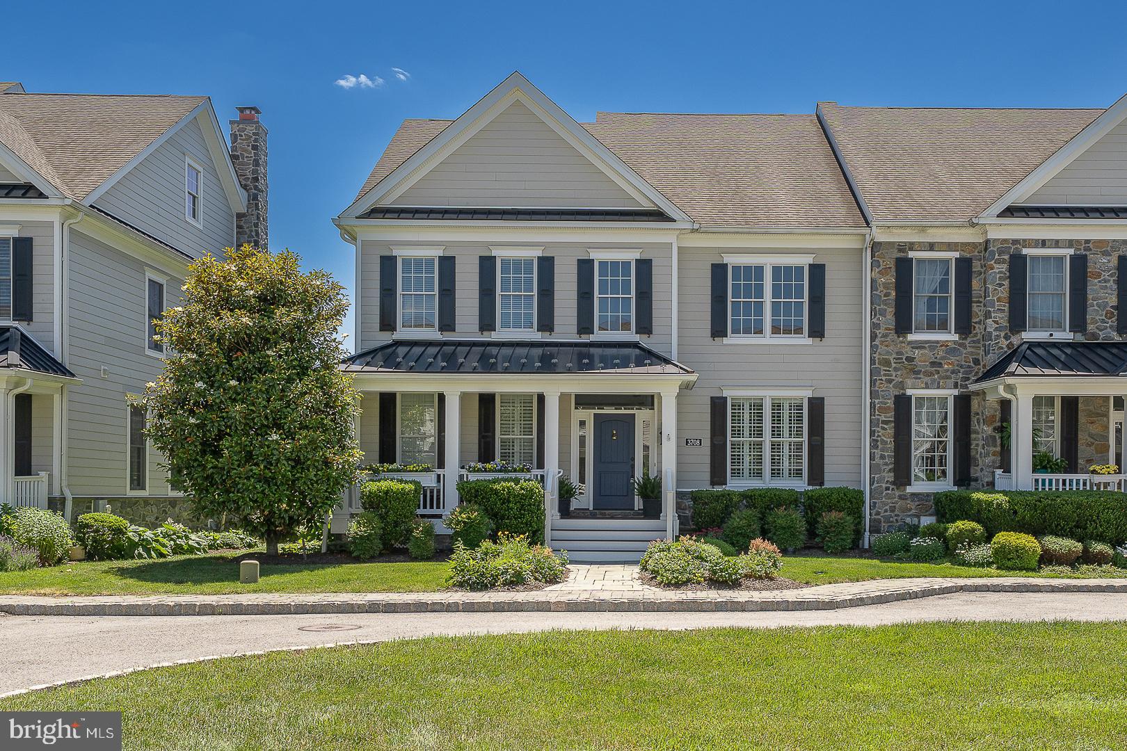 3708 LISETER GARDENS