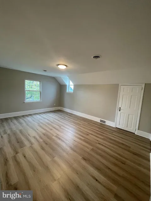 MLS: NJCD2088674