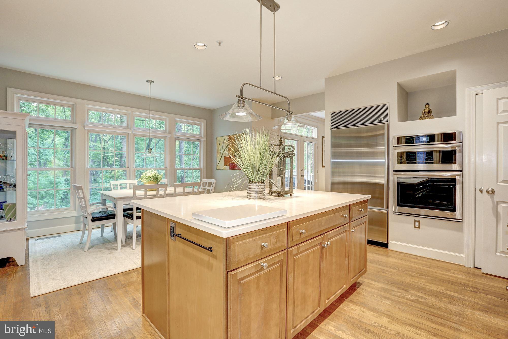 RIVER FALLS - Residential