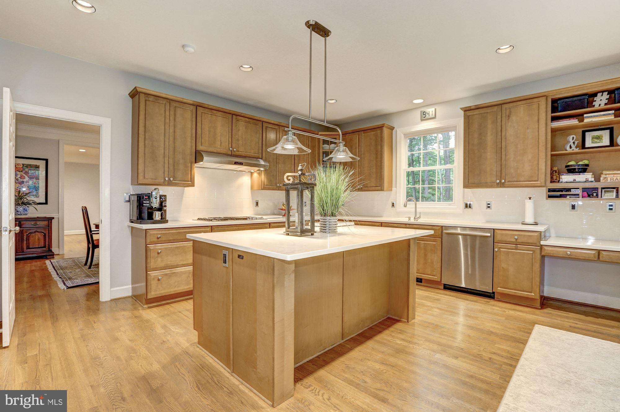 RIVER FALLS - Residential