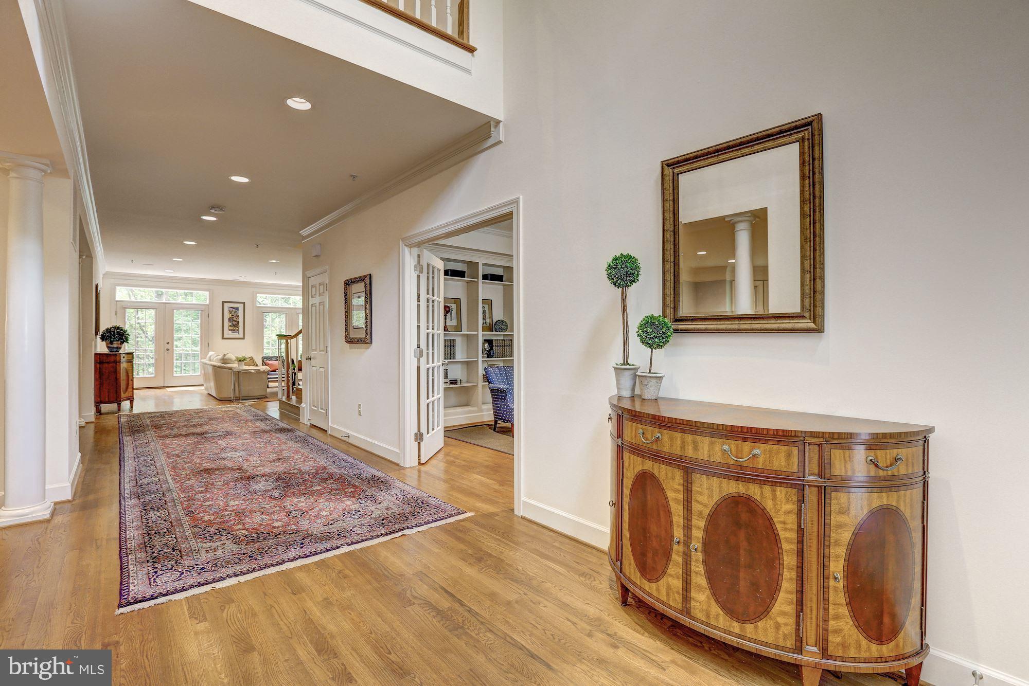 RIVER FALLS - Residential