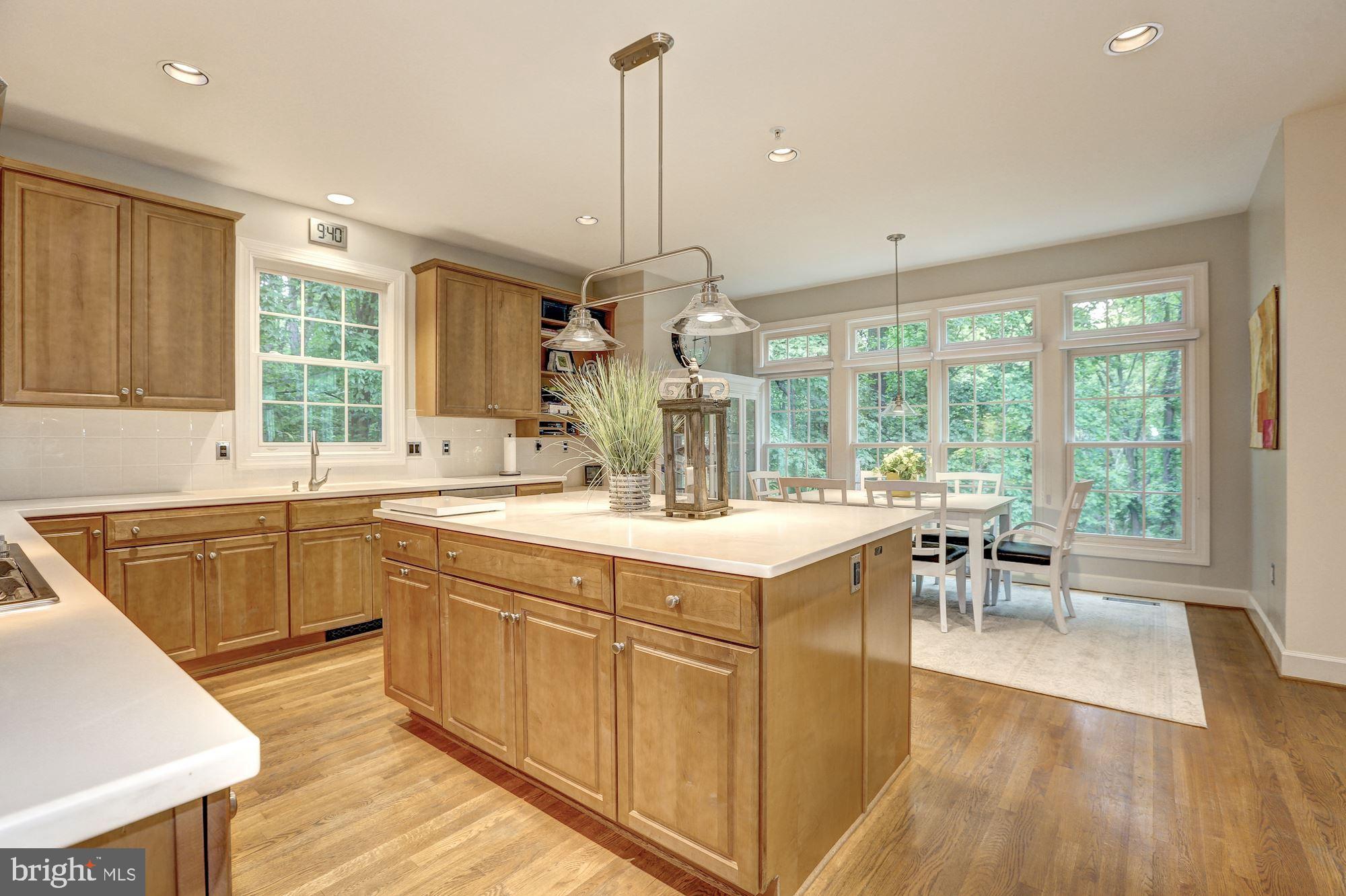 RIVER FALLS - Residential