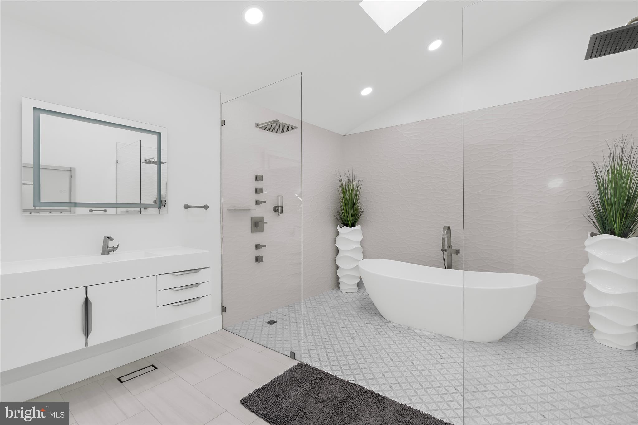 SIMEON YARUTA - Residential