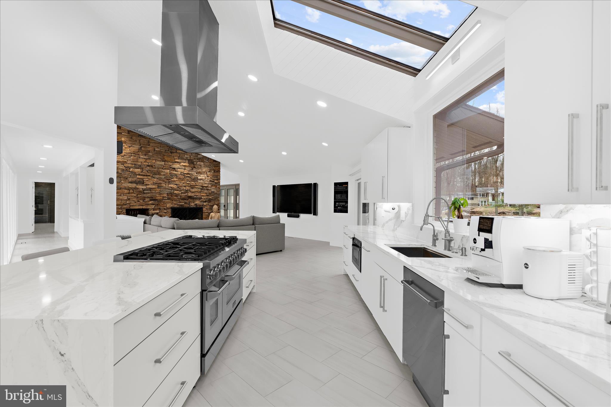 SIMEON YARUTA - Residential