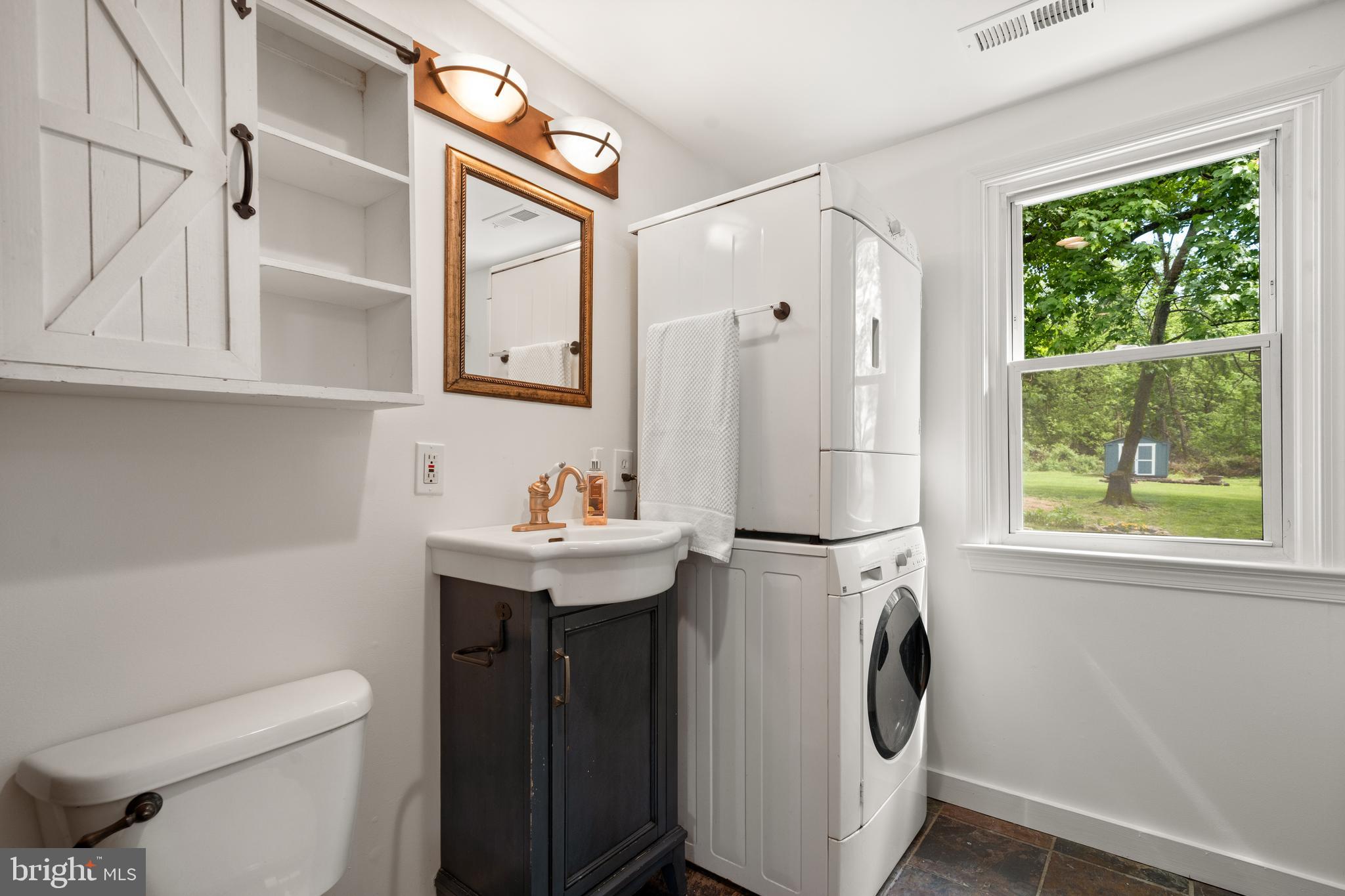 HAMILTON - Residential