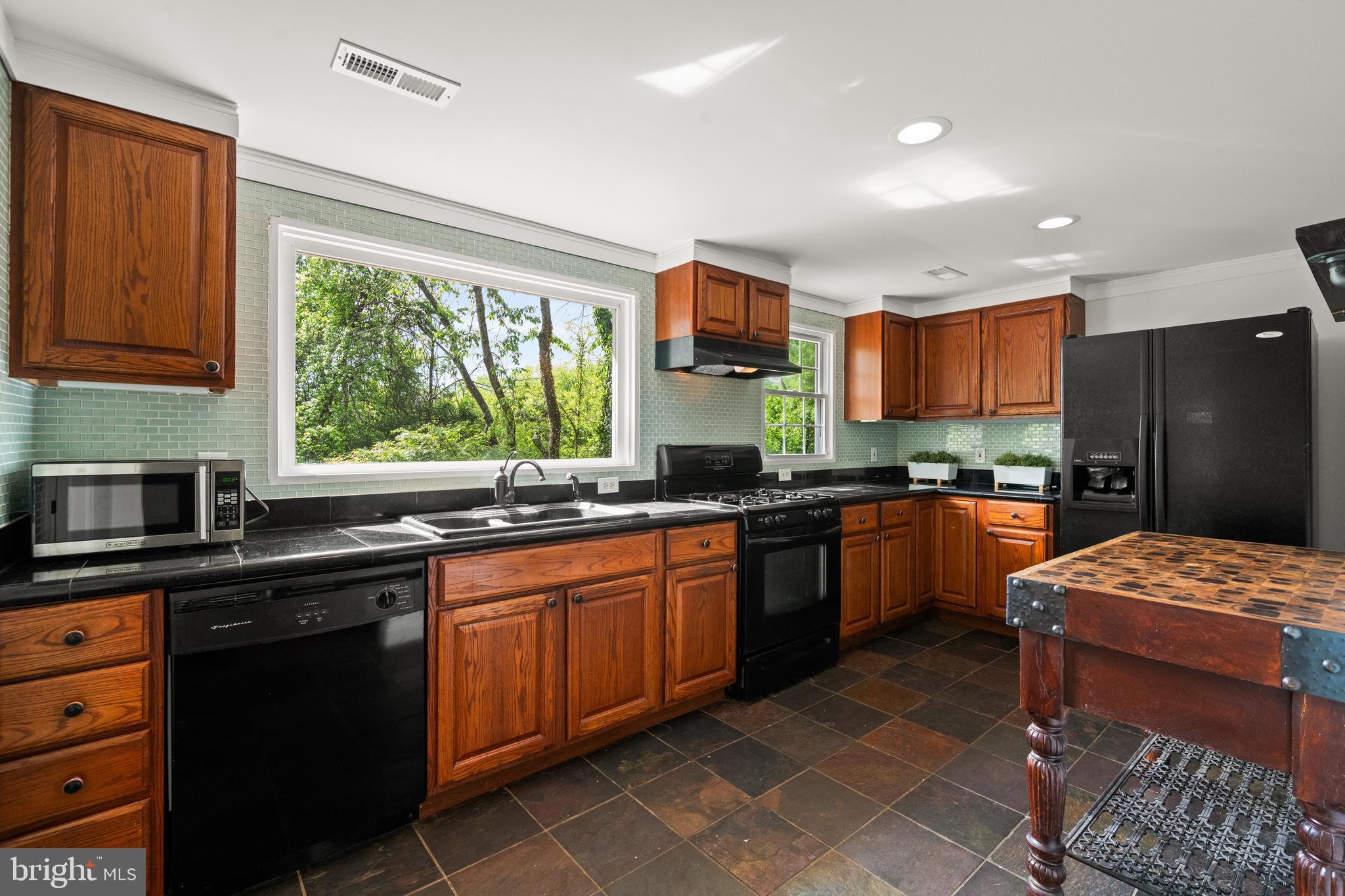 HAMILTON - Residential