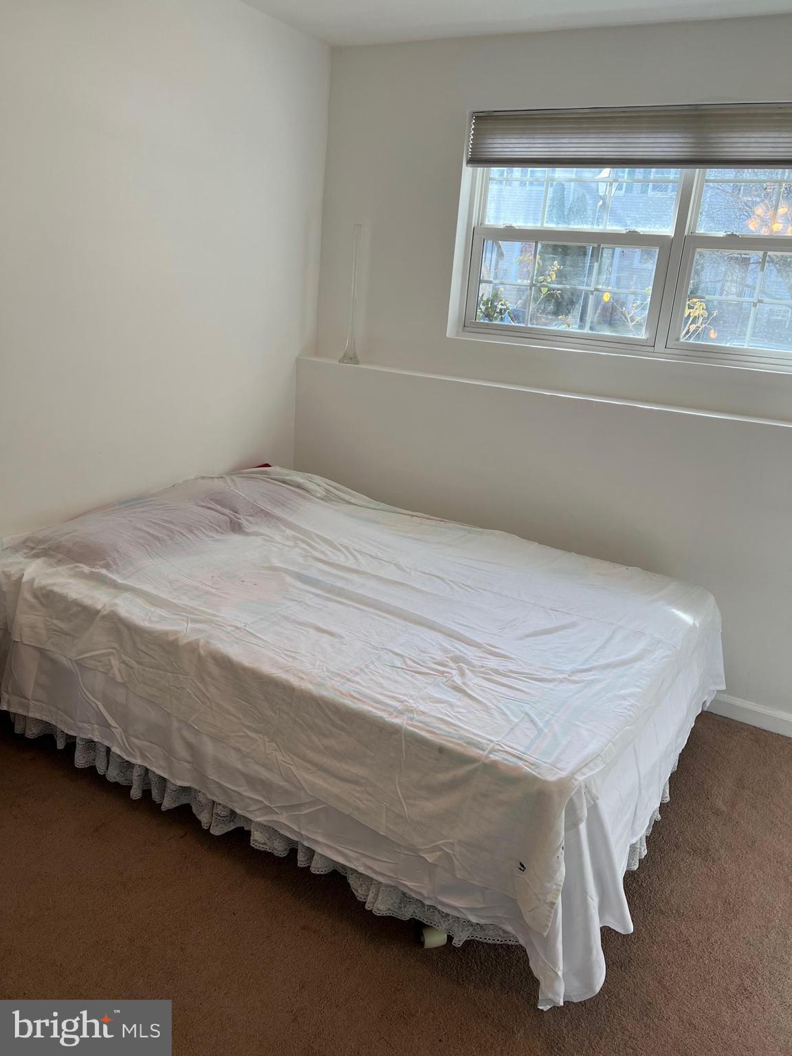 SHEFFIELD MANOR - Residential Lease