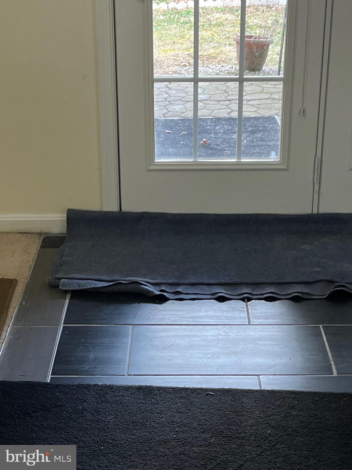 SHEFFIELD MANOR - Residential Lease