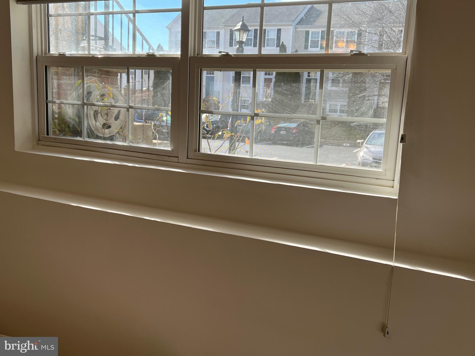 SHEFFIELD MANOR - Residential Lease