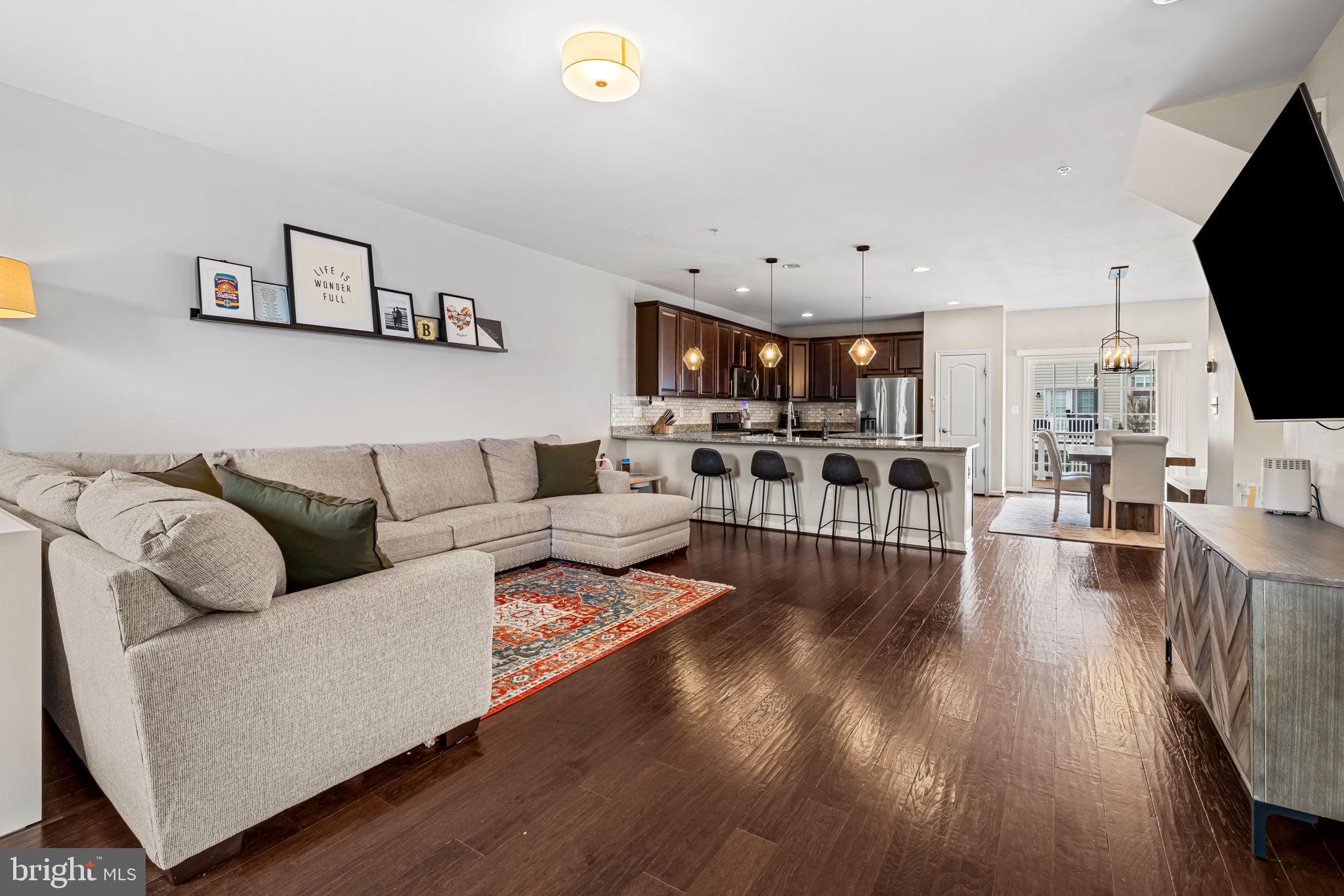 WHITE MARSH ESTATES - Residential