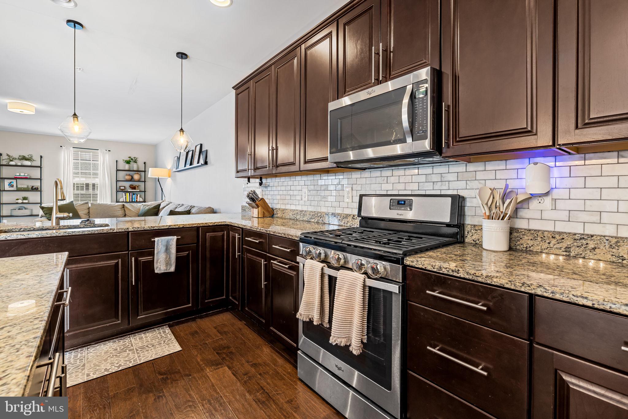 WHITE MARSH ESTATES - Residential