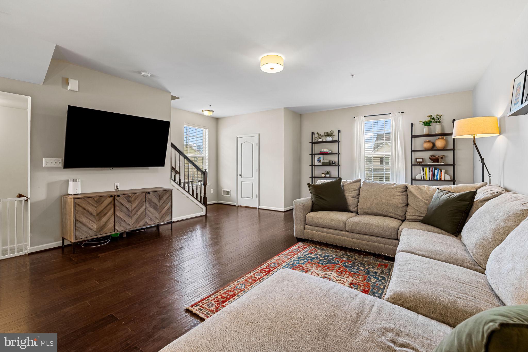 WHITE MARSH ESTATES - Residential