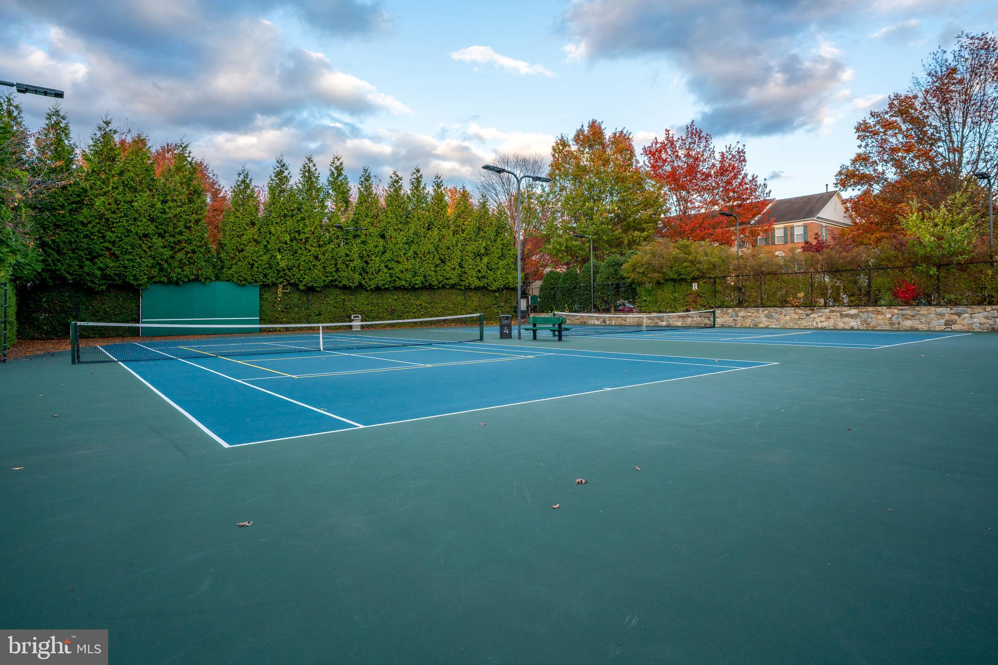 KENTLANDS - Residential Lease