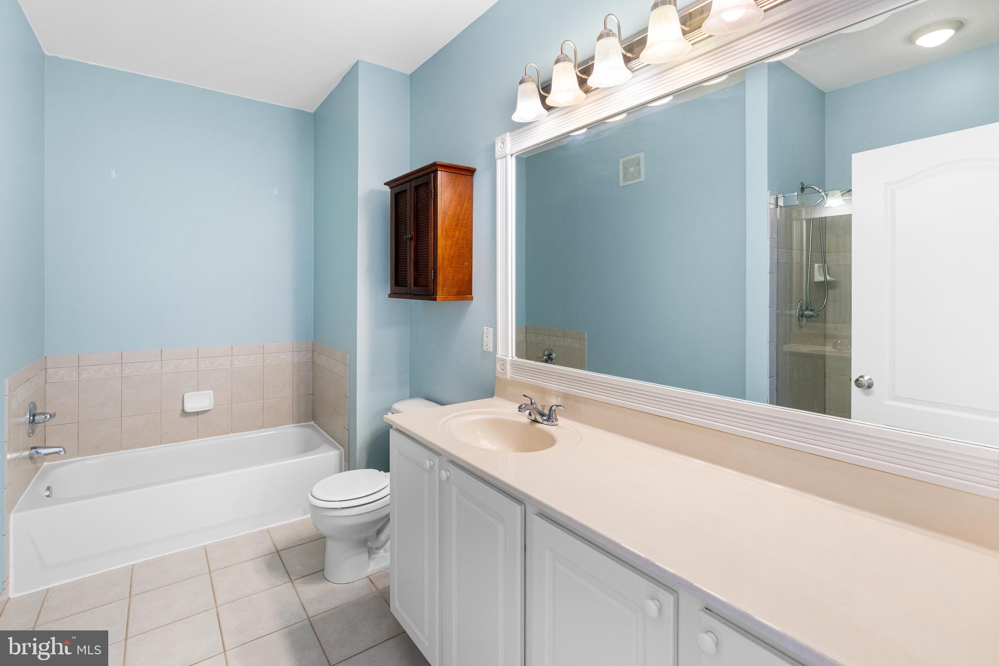 KENTLANDS - Residential Lease